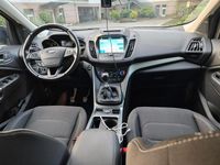 Gebraucht Ford Kuga 150 PS (110 kW) 2017 Blau SUV