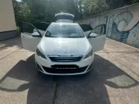 Gebraucht Peugeot 308 Allure 120 PS (88 kW) 2016 Weiß Kombi