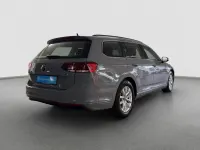 Gebraucht VW Passat Business 150 PS (110 kW) 2023 Grau Kombi