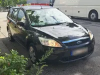 Gebraucht Ford Focus 101 PS (74 kW) 2011 Schwarz Kombi