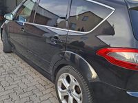 Second-hand Ford S-MAX S 240 CP (176 kW) 2012 Negru Monovolum