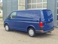 Gebraucht VW Transporter 102 PS (75 kW) 2018 Blau Van