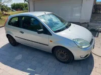 Gebraucht Ford Fiesta 80 PS (58 kW) 2004 Silber Kleinwagen