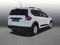 Gebraucht Dacia Jogger Expression 101 PS (74 kW) 2024 Weiß Van / Kleinbus