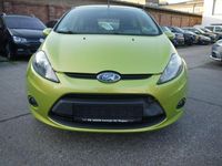 Gebraucht Ford Fiesta Trend 60 PS (44 kW) 2010 Grün Kleinwagen