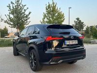 Gebraucht Lexus NX300h E-FOUR 155 PS (114 kW) 2018 Schwarz SUV