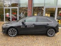 Gebraucht Kia Ceed 120 PS (88 kW) 2023 Schwarz Kleinwagen