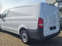 Gebraucht Mercedes Vito 163 PS (119 kW) 2022 Weiß Van