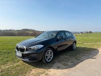 Gebraucht BMW 118 Comfort Edition 140 PS (102 kW) 2020 Schwarz Kleinwagen
