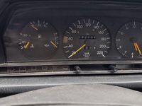 Gebraucht Mercedes 190 107 PS (78 kW) 1991 Grau Limousine