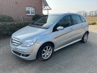 Gebraucht Mercedes B180 109 PS (80 kW) 2007 Silber Van / Kleinbus