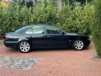 Gebraucht BMW 525 Lifestyle 192 PS (141 kW) 2002 Schwarz Limousine