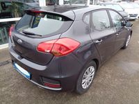 Gebraucht Kia Ceed Attract 99 PS (72 kW) 2018 Grau Kleinwagen