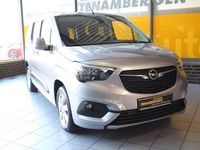 Gebraucht Opel Combo Life Elegance 131 PS (96 kW) 2022 Kontrast grau/quarz silber Van / Kleinbus