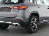 Gebraucht Mercedes GLA200 Advanced 163 PS (119 kW) 2025 lack mountaingrau SUV