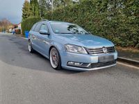 Gebraucht VW Passat 140 PS (102 kW) 2012 Grau Kombi