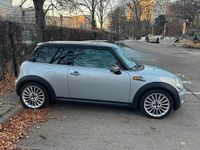 Usado Mini Cooper 120 HP (88 kW) 2008 Prateado Citadino