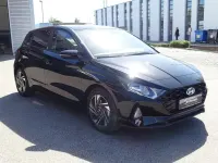 Gebraucht Hyundai i20 Edition 30 101 PS (74 kW) 2022 Phantom black Kleinwagen