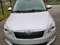 Gebraucht Skoda Roomster 85 PS (62 kW) 2011 Silber Van / Kleinbus