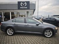 Gebraucht VW Passat Comfortline 179 PS (131 kW) 2015 Schwarz Limousine
