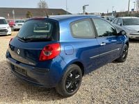 Gebraucht Renault Clio III Dynamique 88 PS (64 kW) 2007 Blau Limousine