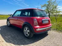 Usata Mini ONE 90 CV (66 kW) 2003 Rosso Utilitaria