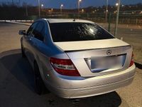 Gebraucht Mercedes C220 170 PS (125 kW) 2007 Silber Limousine