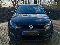 Gebraucht VW Polo 60 PS (44 kW) 2014 Grau Kleinwagen
