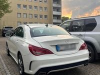 Gebraucht Mercedes CLA180 AMG line 122 PS (89 kW) 2014 Weiß Limousine