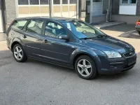 Używany Ford Focus Ghia 145 KM (106 kW) 2006 Sedan/Limuzyna