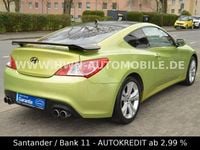 Second-hand Hyundai Genesis 213 CP (156 kW) 2010 Verde Coupe
