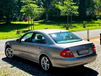 Gebraucht Mercedes E320 204 PS (150 kW) 2005 Grau Limousine