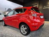 Gebraucht Ford Fiesta 82 PS (60 kW) 2015 Rot Limousine