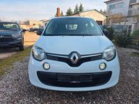 Gebraucht Renault Twingo Life 69 PS (50 kW) 2016 Weiß Kleinwagen