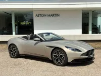 Gebraucht Aston Martin DB11 528 PS (388 kW) 2018 Beige Cabrio