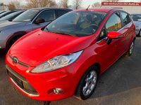 Gebraucht Ford Fiesta Titanium 82 PS (60 kW) 2011 Coloradorot Kleinwagen