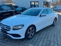 Gebraucht Mercedes E200 Avantgarde 150 PS (110 kW) 2018 Weiß Limousine