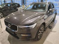Gebraucht Volvo XC60 Core 197 PS (144 kW) 2023 Grau platinum grey / metallic SUV