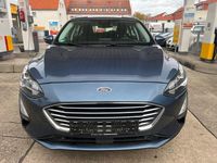 Gebraucht Ford Focus Titanium 150 PS (110 kW) 2019 Blau Kombi