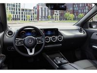 Gebraucht Mercedes EQA250 Advanced Plus 139 kW (190 PS) 2022 Schwarz / nachtschwarz SUV
