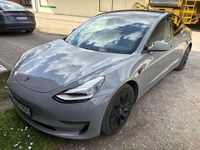 Second-hand Tesla Model 3 366 kW (498 CP) 2019 Roșu Berlinǎ