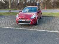 Gebraucht Renault Clio II 75 PS (55 kW) 2011 Rot Kleinwagen