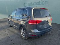 Neu VW Touran Comfortline 150 PS (110 kW) 2025 Grau Van / Kleinbus
