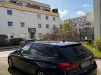 Gebraucht BMW 320 2015 Blau Kombi