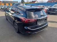 Usata Ford Focus ST-Line 125 CV (91 kW) 2022 Nero Station wagon