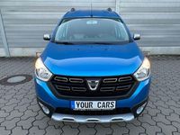 Gebraucht Dacia Dokker Stepway 131 PS (96 kW) 2020 Blau Van / Kleinbus