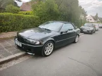 Gebraucht BMW 320 170 PS (125 kW) 2001 Schwarz Cabrio