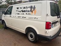 Gebraucht VW Transporter 102 PS (75 kW) 2018 Weiß Van