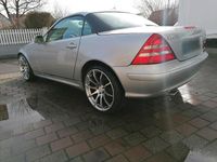 Gebraucht Mercedes SLK230 197 PS (144 kW) 2000 Silber Cabrio