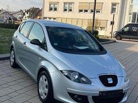 Gebraucht Seat Altea Comfort 102 PS (75 kW) 2009 Grau Limousine